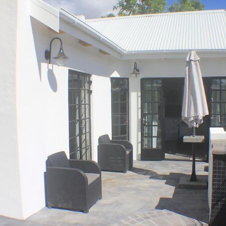 Pecan Tree Cottage Montagu Extérieur photo